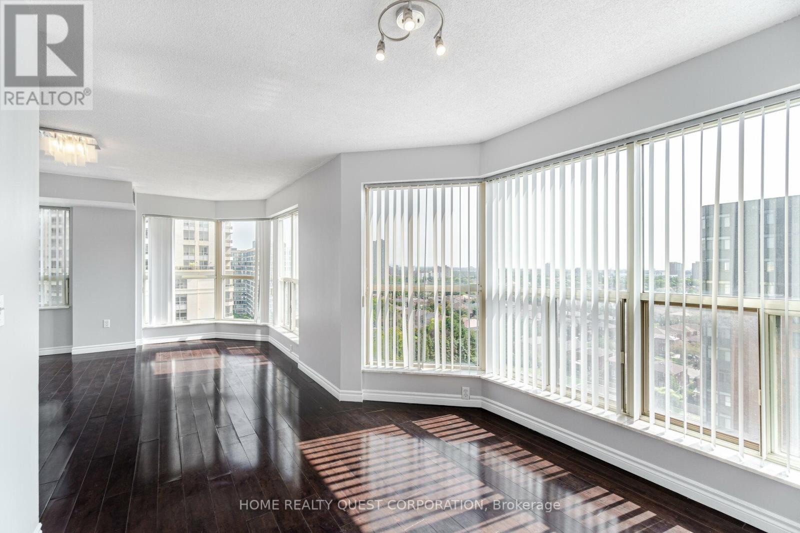 1410 - 325 Webb Drive, Mississauga, Ontario  L5B 3Z9 - Photo 6 - W13151898