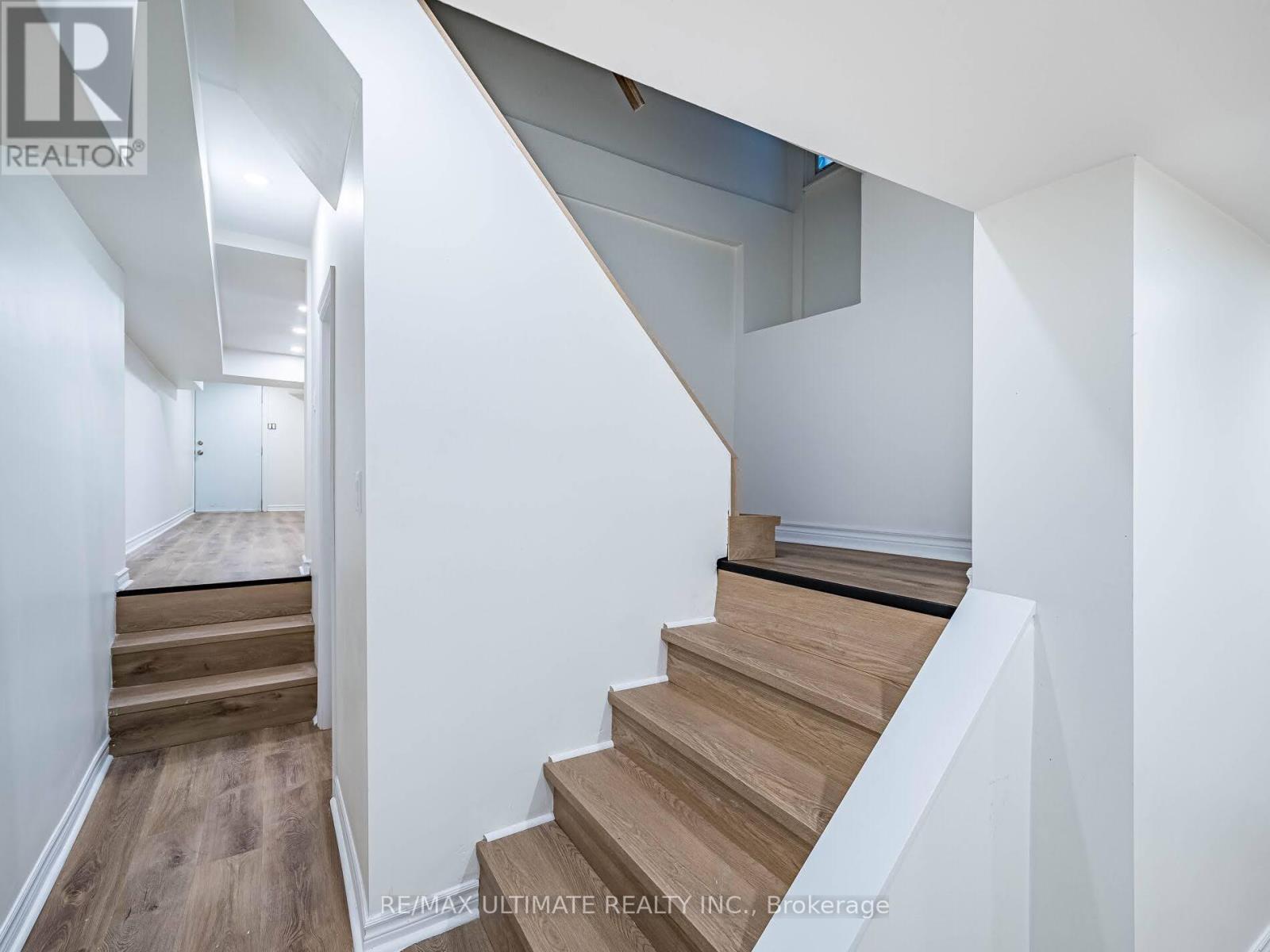 918 Ossington Avenue, Toronto, Ontario M6G 3V1 - Photo 29 - W13151914