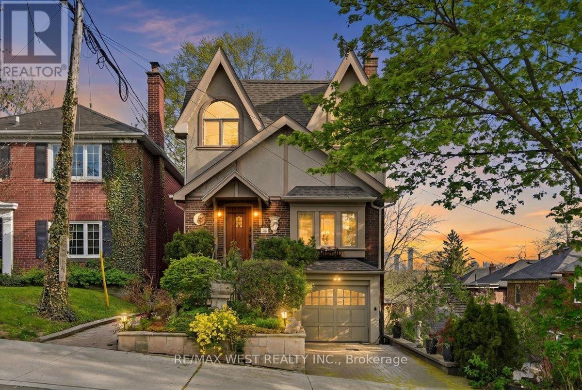 69 MAYFIELD AVENUE, Toronto, Ontario