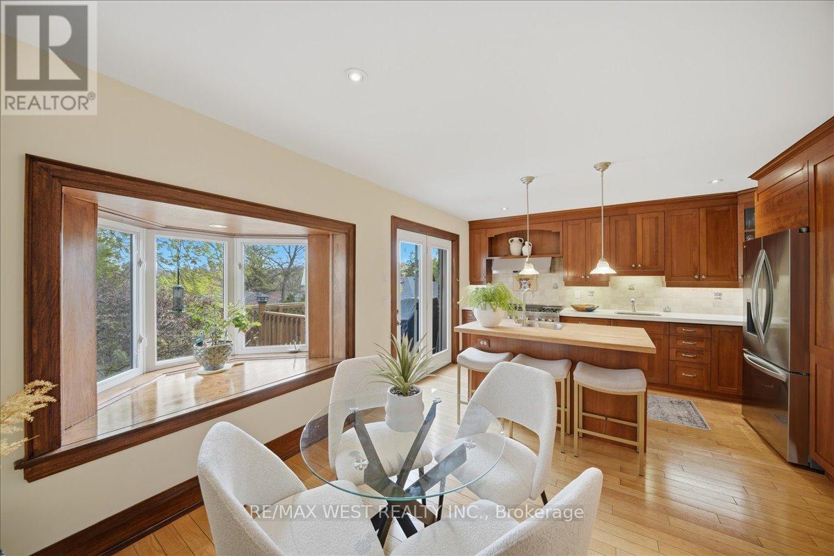 69 Mayfield Avenue, Toronto, Ontario  M6S 1K4 - Photo 13 - W13151922