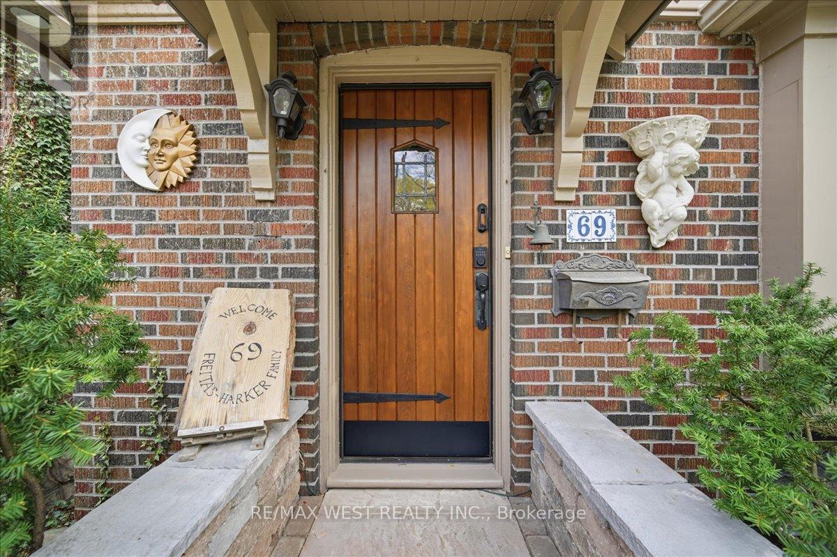 69 Mayfield Avenue, Toronto, Ontario  M6S 1K4 - Photo 2 - W13151922