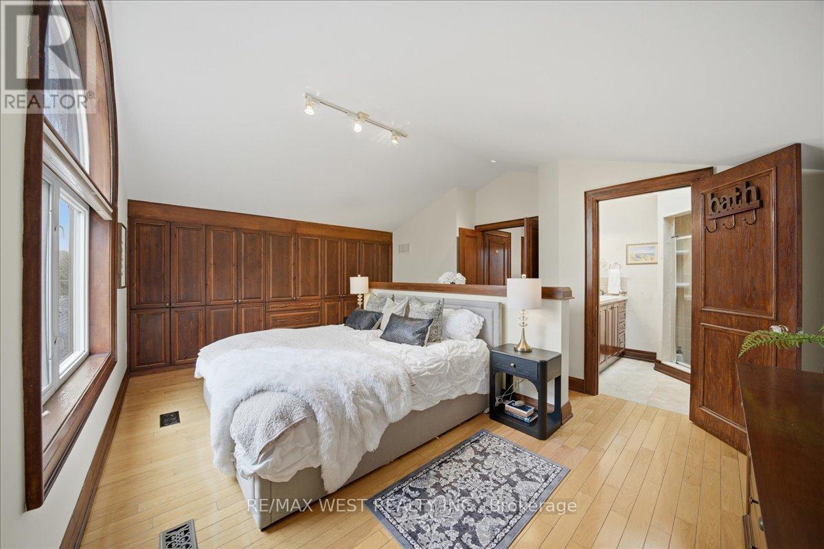 69 Mayfield Avenue, Toronto, Ontario  M6S 1K4 - Photo 30 - W13151922