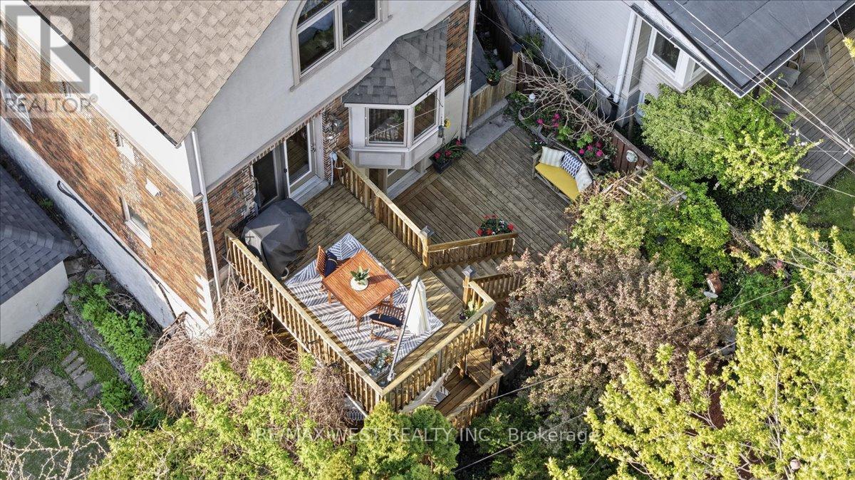 69 Mayfield Avenue, Toronto, Ontario  M6S 1K4 - Photo 45 - W13151922