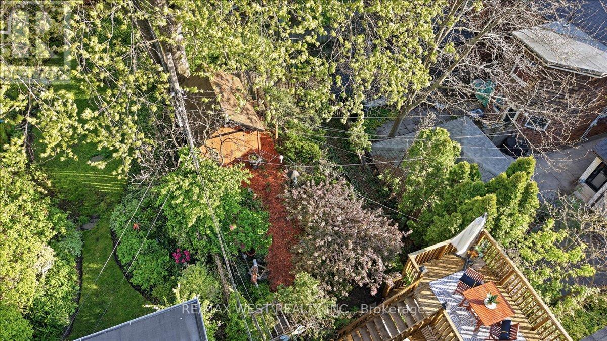 69 Mayfield Avenue, Toronto, Ontario  M6S 1K4 - Photo 47 - W13151922