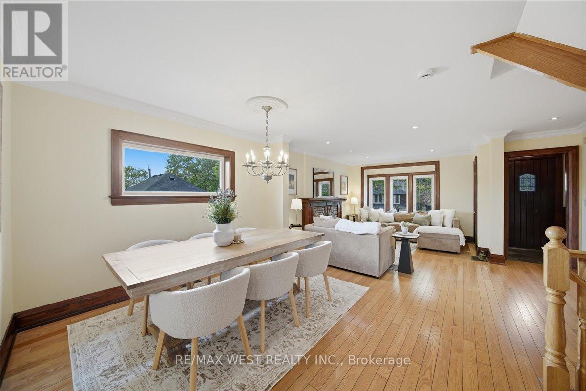 69 Mayfield Avenue, Toronto, Ontario  M6S 1K4 - Photo 8 - W13151922