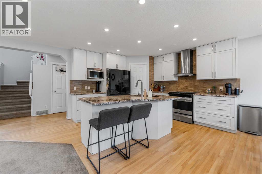 182 Tuscany Ravine Road NW, Calgary, Alberta  T3L 2T1 - Photo 10 - A2312991