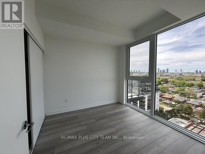 1005 - 1007 The Queensway Road, Toronto, Ontario  M8Z 0H4 - Photo 7 - W13149348