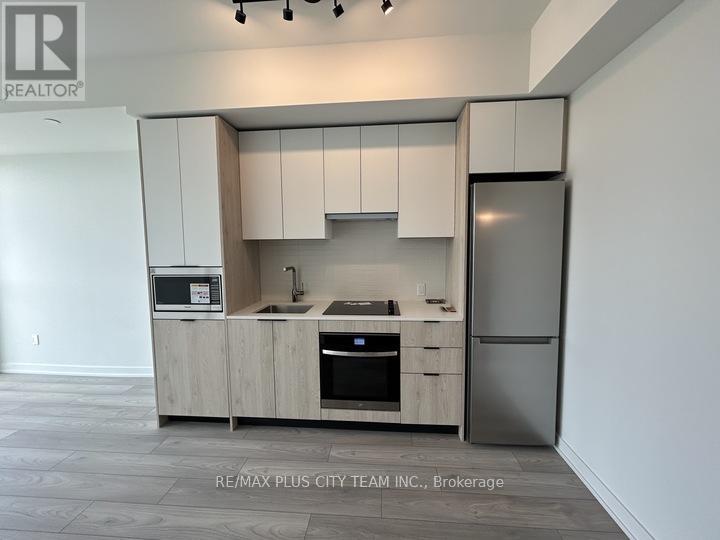 1005 - 1007 The Queensway Road, Toronto, Ontario  M8Z 0H4 - Photo 5 - W13149348