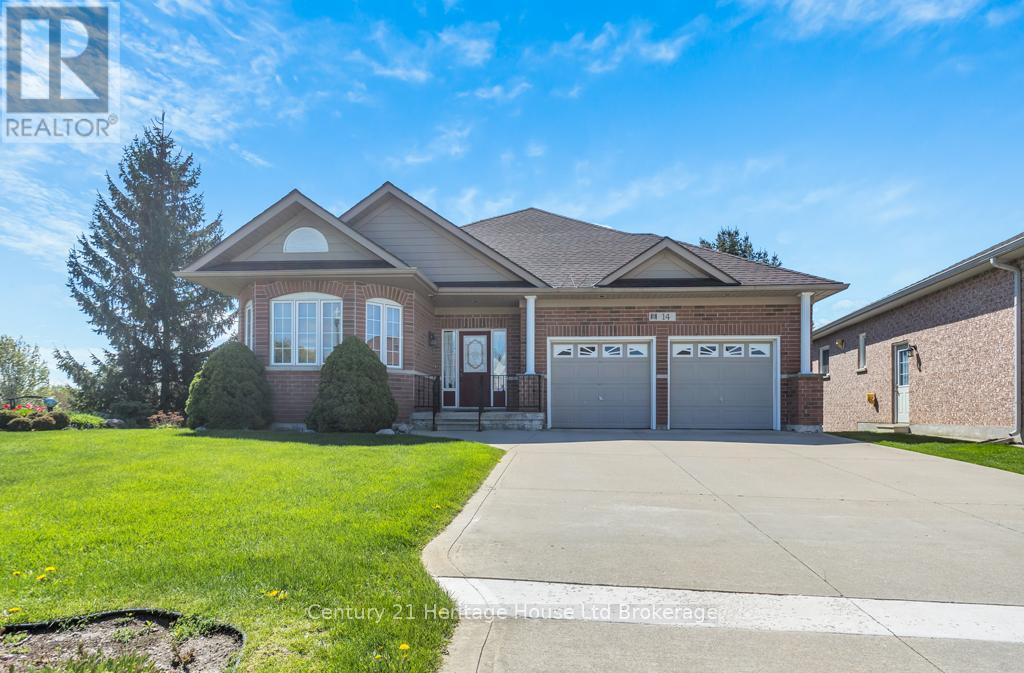 14 Green Gable Place, Woodstock, Ontario N4T 1W6 - Photo 1 - X13152026