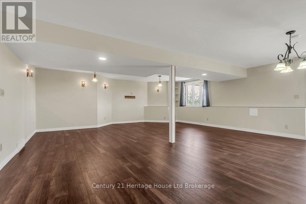 14 Green Gable Place, Woodstock, Ontario N4T 1W6 - Photo 25 - X13152026