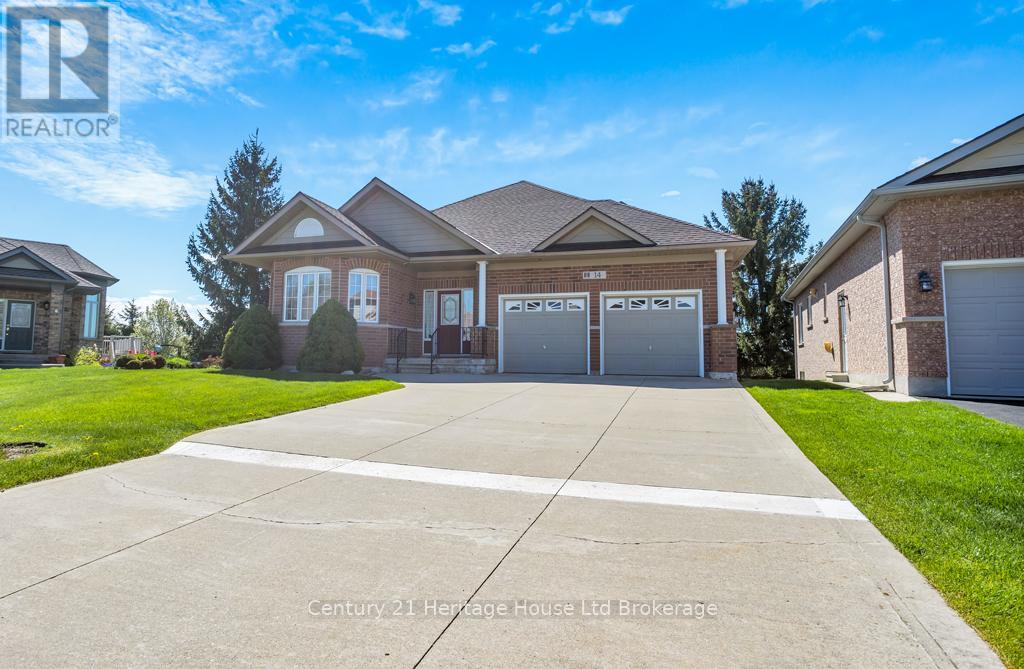 14 Green Gable Place, Woodstock, Ontario N4T 1W6 - Photo 3 - X13152026
