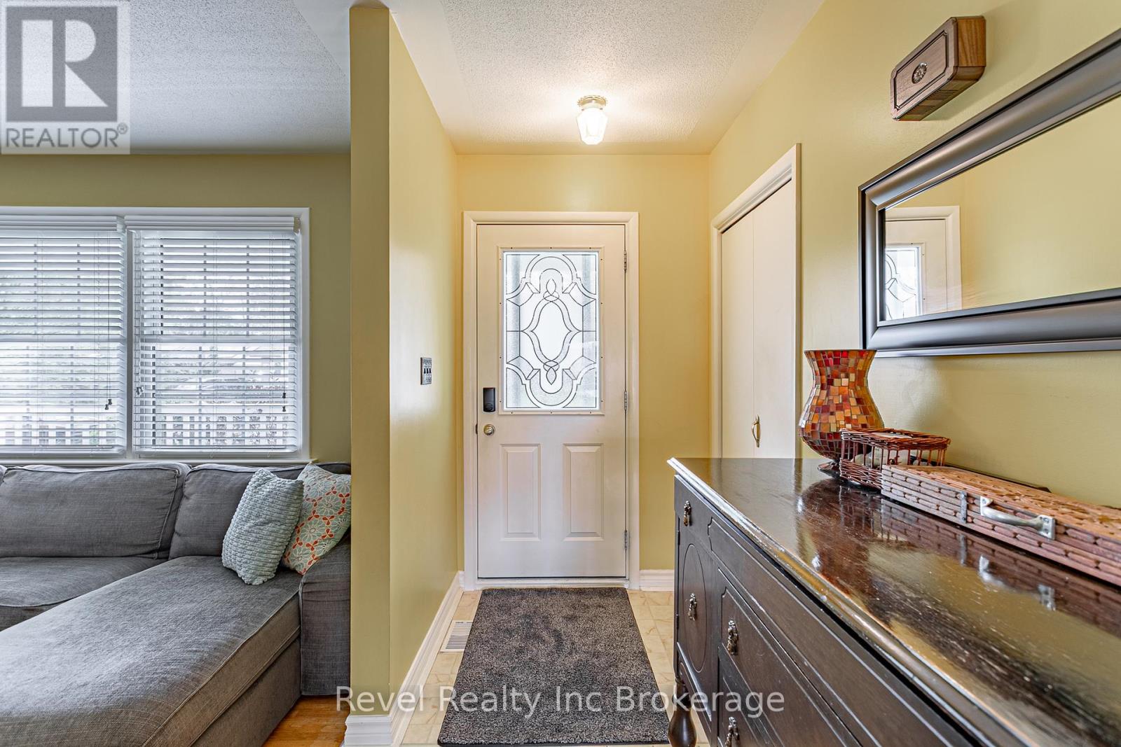 793 Gladstone Drive, Woodstock, Ontario N4S 5T3 - Photo 6 - X13152096