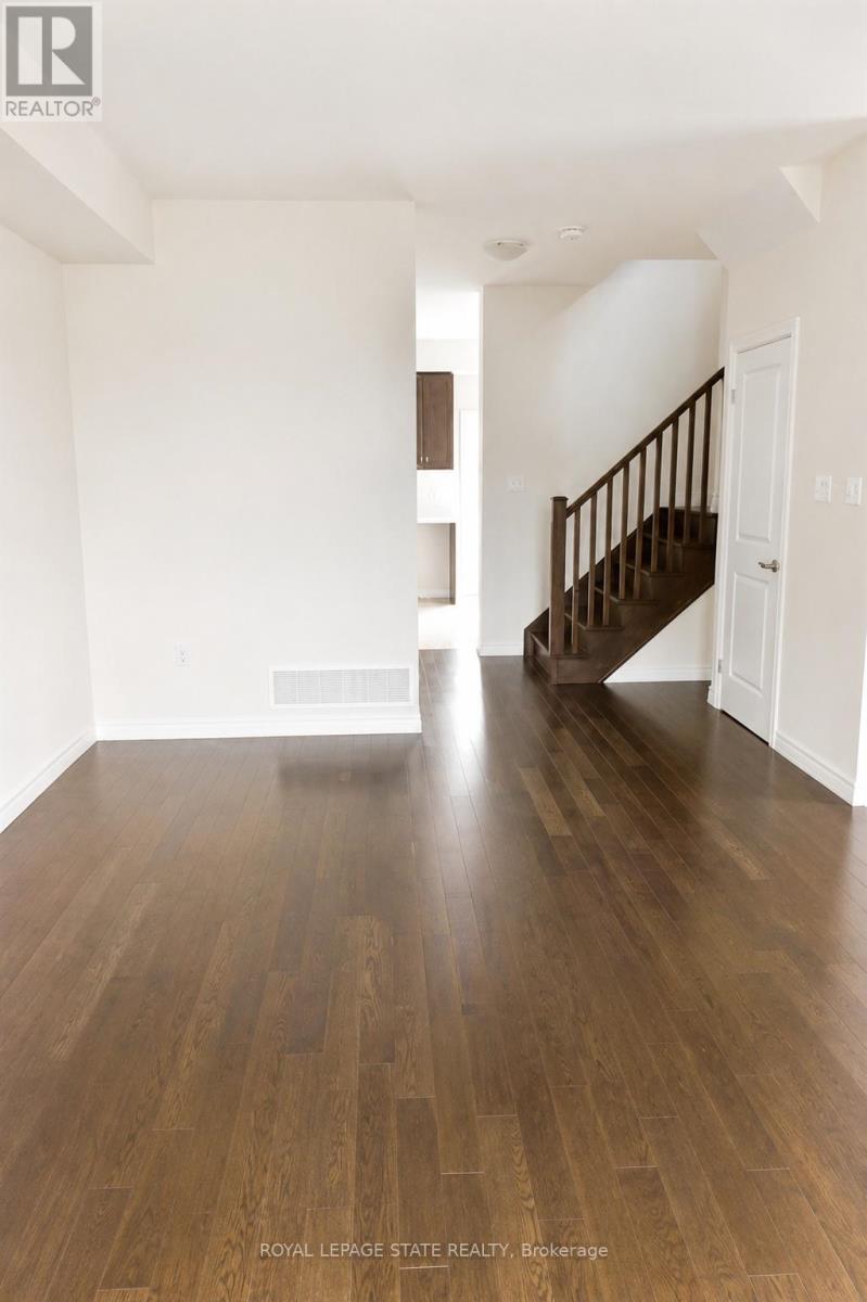 37 Barley Lane, Hamilton, Ontario  L9K 0K1 - Photo 5 - X13151956