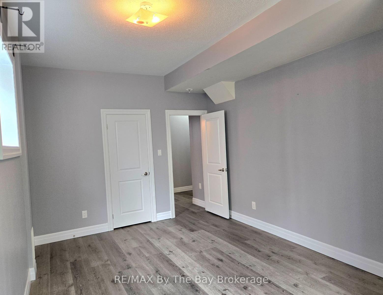 # Lower - 93 Allegra Drive, Wasaga Beach, Ontario  L9Z 1P2 - Photo 13 - S13152148
