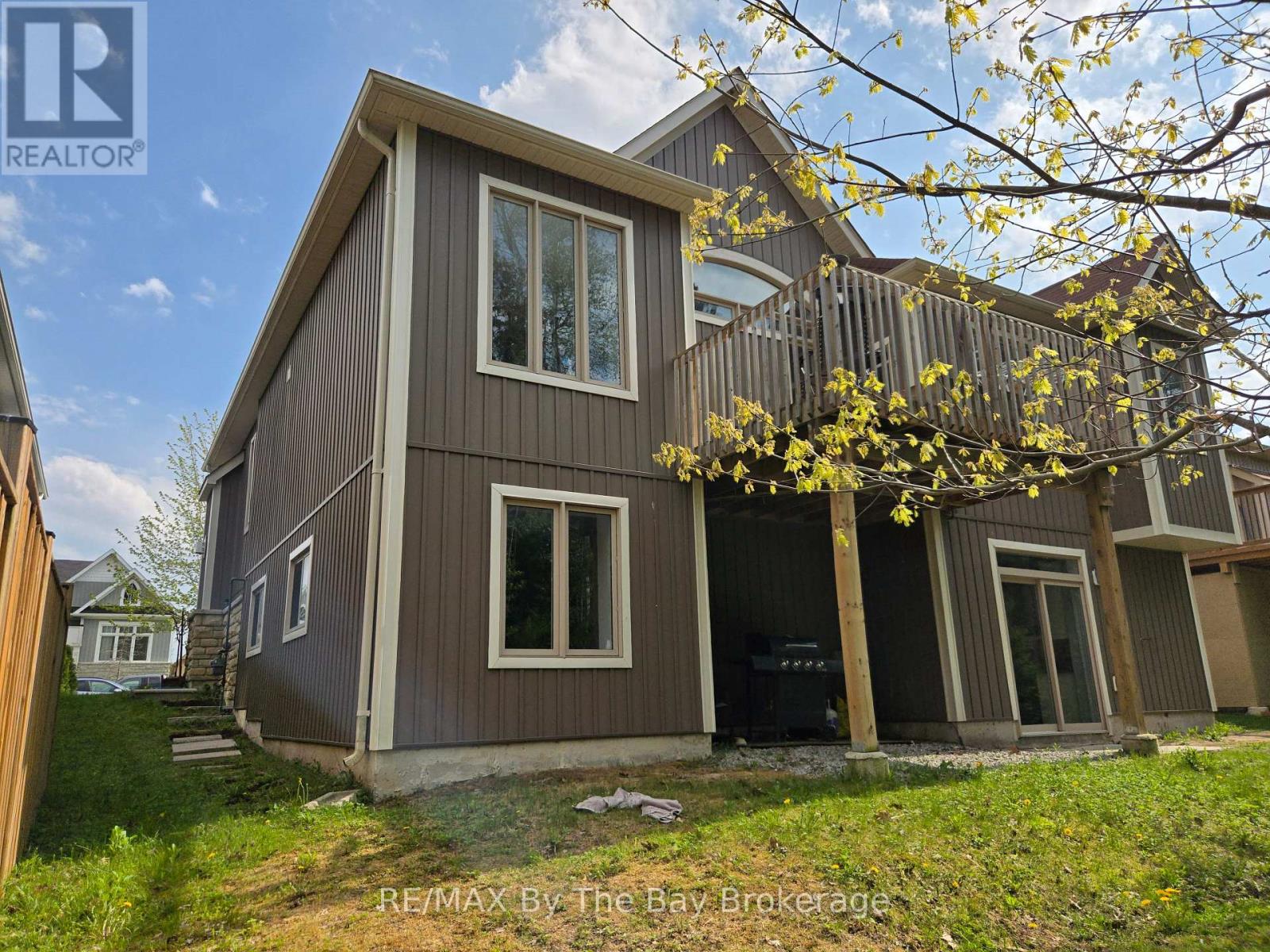 # Lower - 93 Allegra Drive, Wasaga Beach, Ontario  L9Z 1P2 - Photo 3 - S13152148