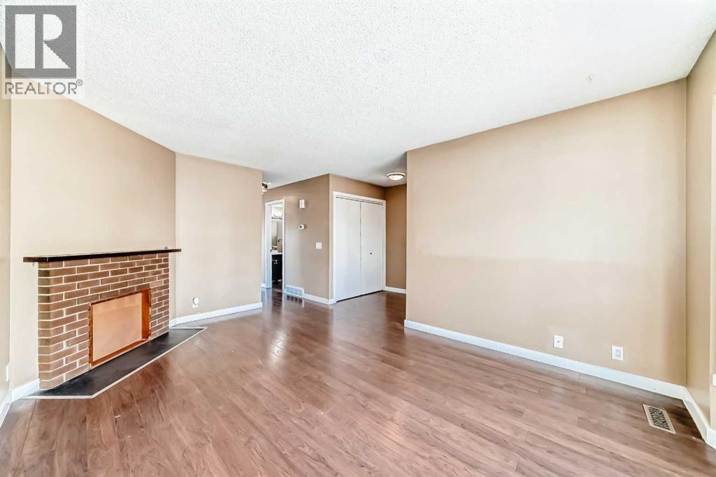 5 Falchurch Road NE, Calgary, Alberta  T3J 1G6 - Photo 5 - A2313074