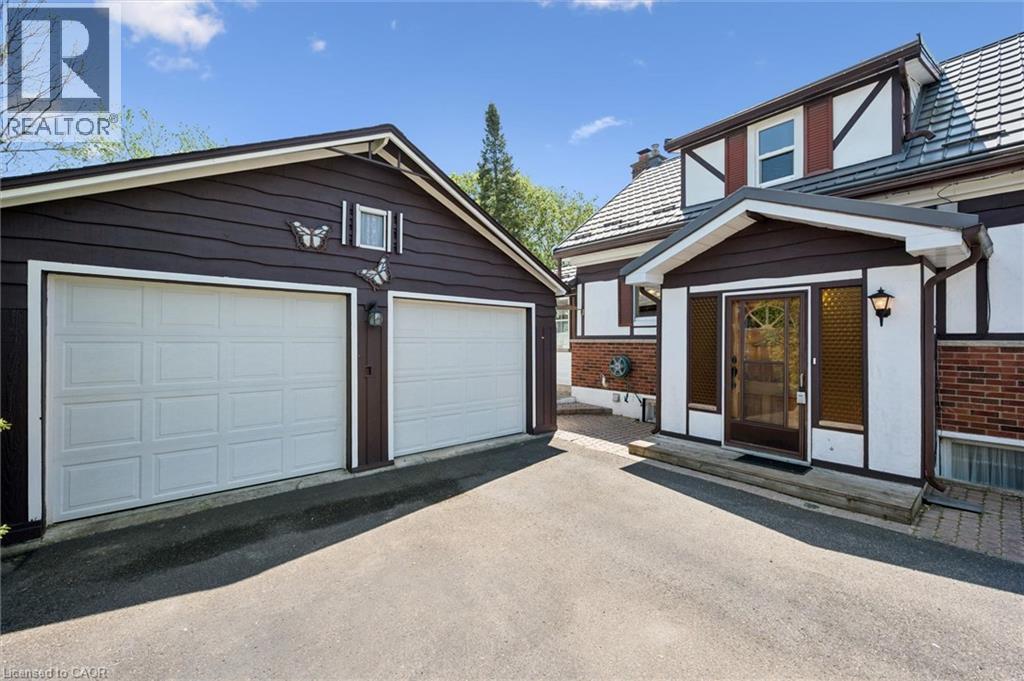 12 Market Street, Kitchener, Ontario  N2K 1H2 - Photo 4 - 40831340