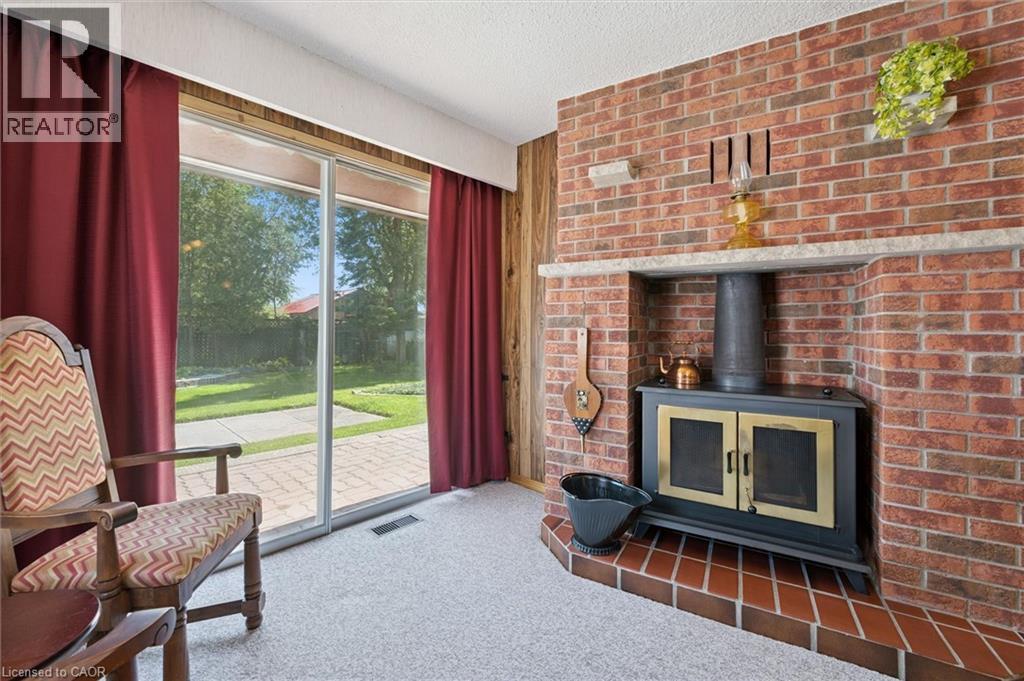 12 Market Street, Kitchener, Ontario  N2K 1H2 - Photo 8 - 40831340