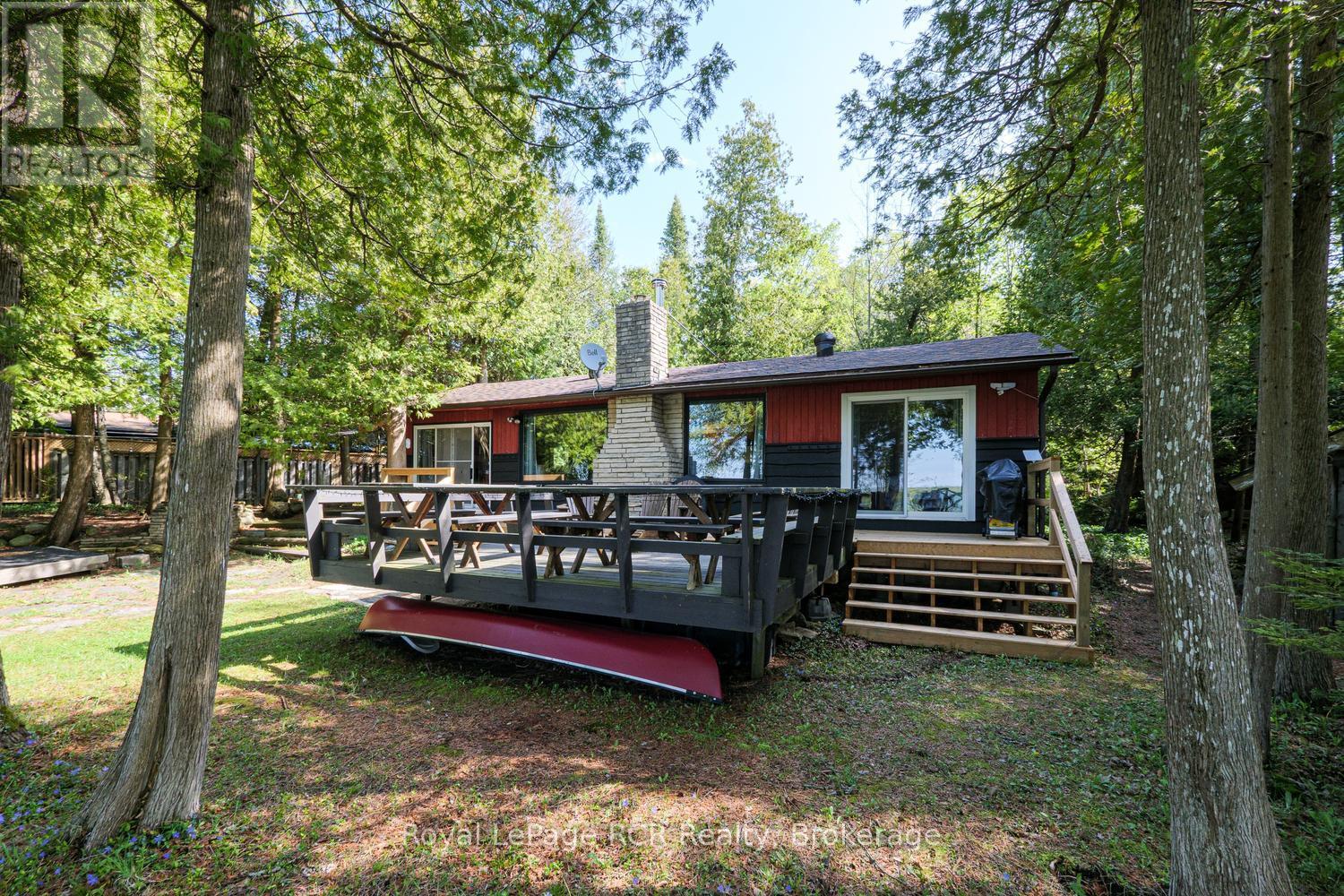 90 Berford Park Road, South Bruce Peninsula, Ontario  N0H 2T0 - Photo 1 - X13151986