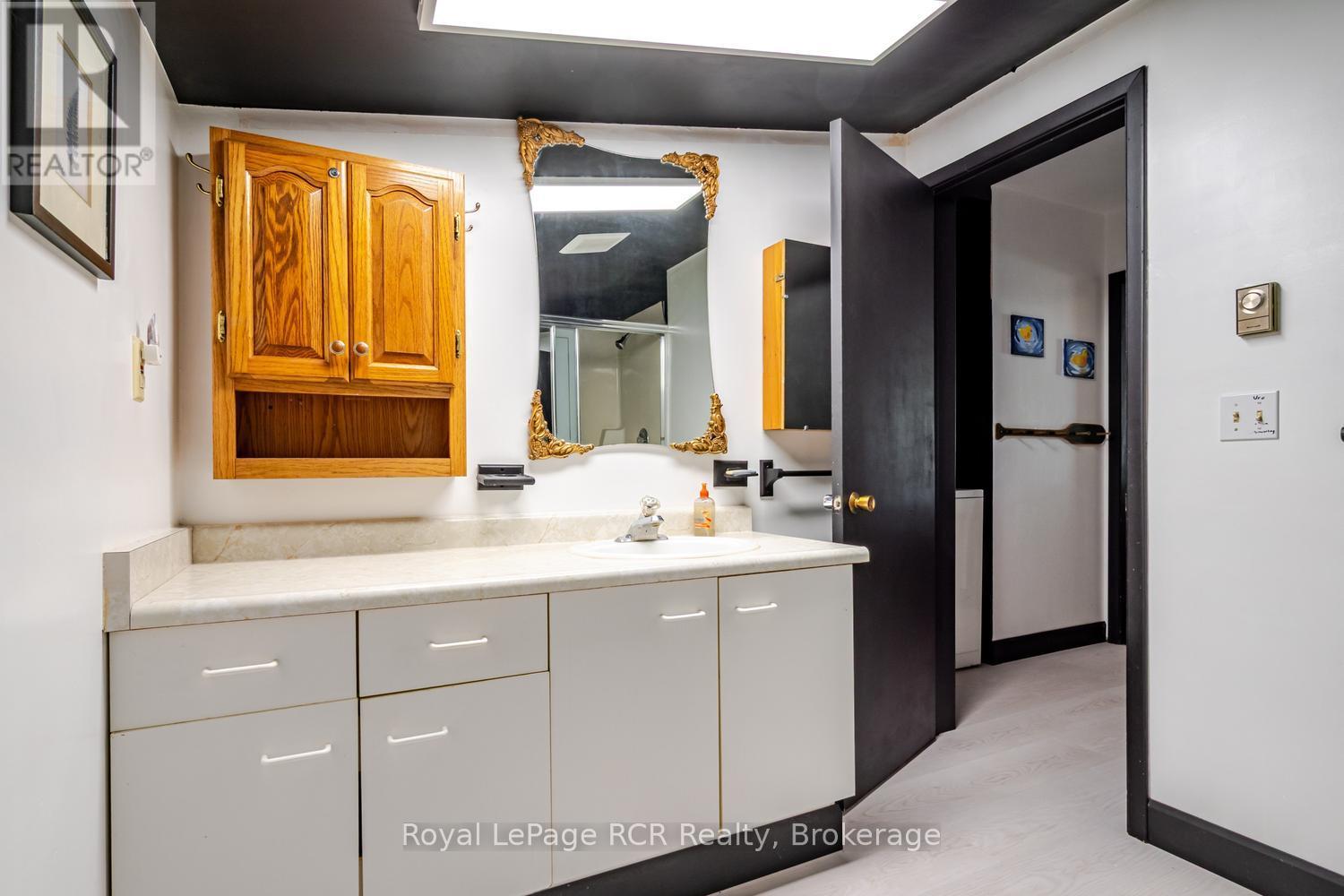 90 Berford Park Road, South Bruce Peninsula, Ontario  N0H 2T0 - Photo 18 - X13151986