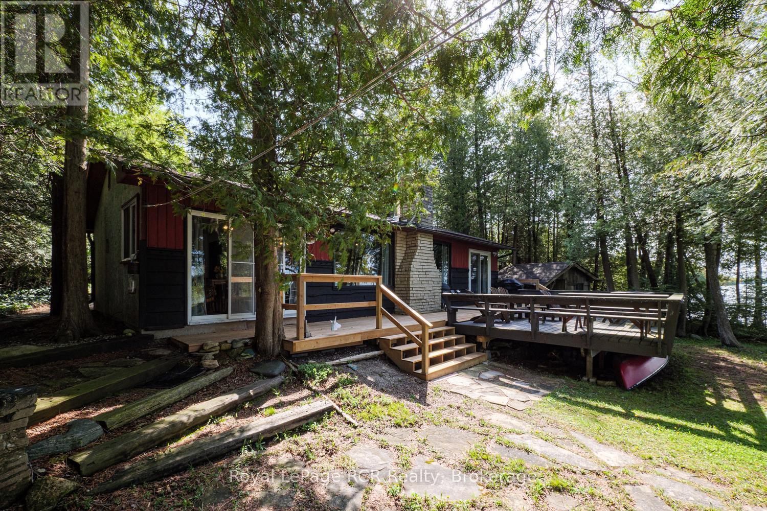 90 Berford Park Road, South Bruce Peninsula, Ontario  N0H 2T0 - Photo 6 - X13151986