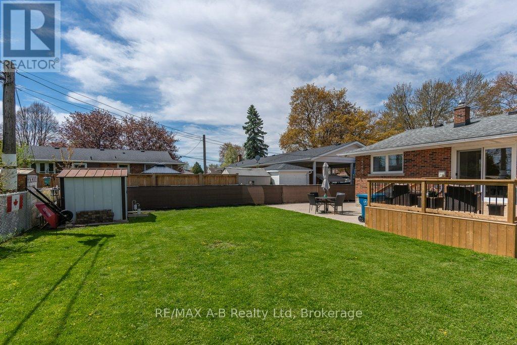 61 Mc Donald Street, Stratford, Ontario  N5A 4W4 - Photo 12 - X13152128
