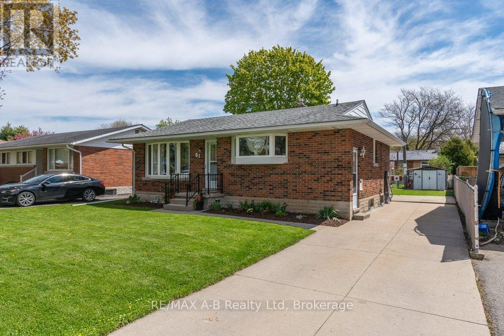 61 Mc Donald Street, Stratford, Ontario  N5A 4W4 - Photo 7 - X13152128