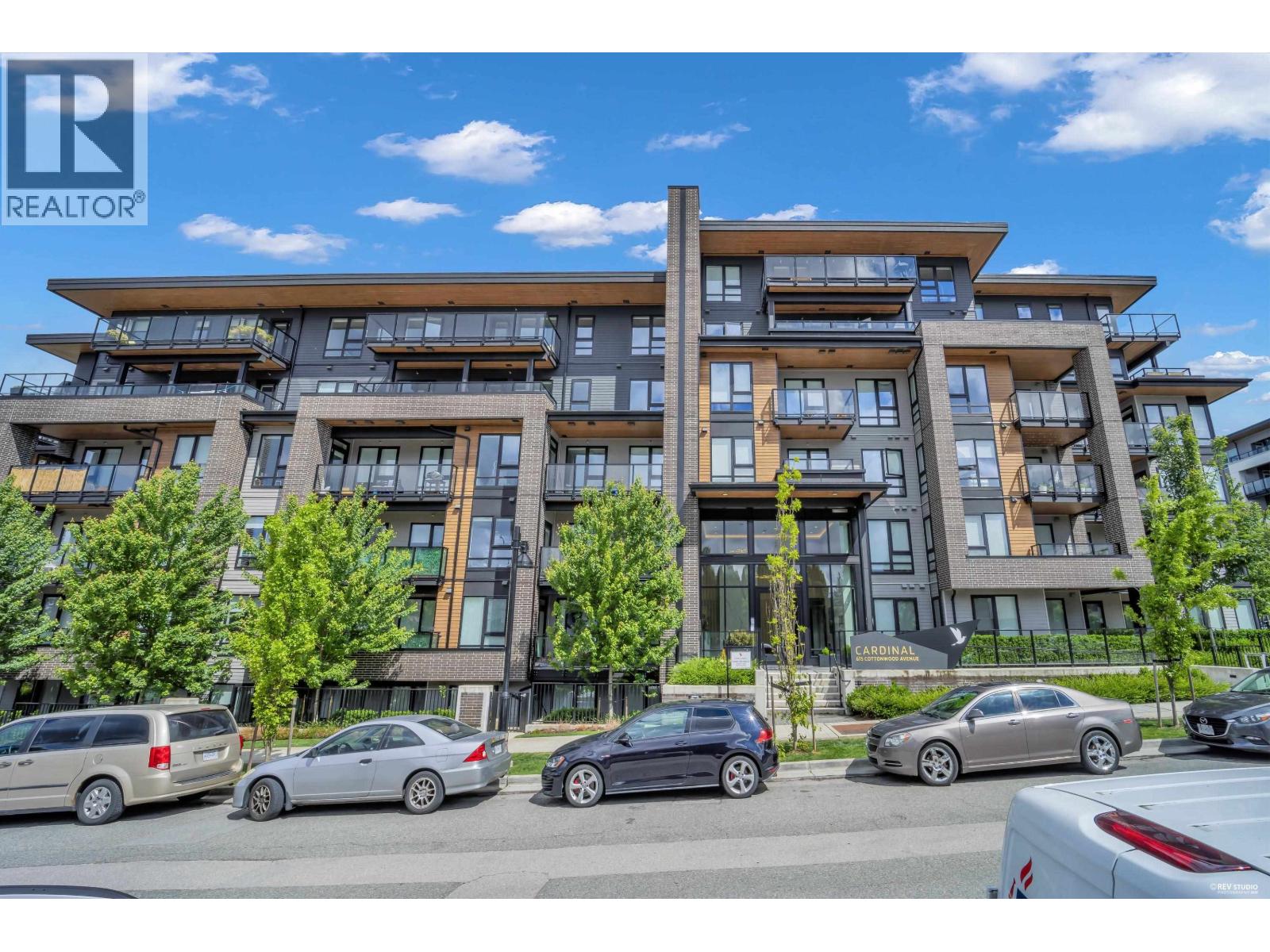 604 615 Cottonwood Avenue, Coquitlam, British Columbia  V3J 2S5 - Photo 1 - R3125592