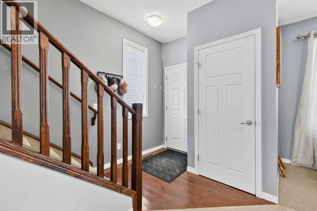 209 Sandford Place NW, Langdon, Alberta  T0J 1X2 - Photo 6 - A2311103