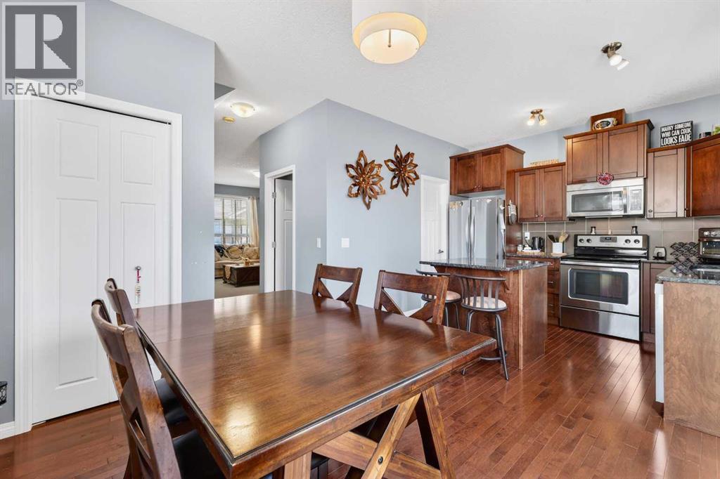 209 Sandford Place NW, Langdon, Alberta  T0J 1X2 - Photo 13 - A2311103