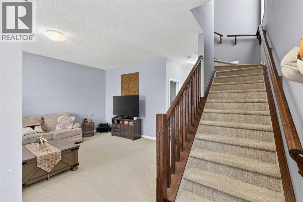 209 Sandford Place NW, Langdon, Alberta  T0J 1X2 - Photo 7 - A2311103