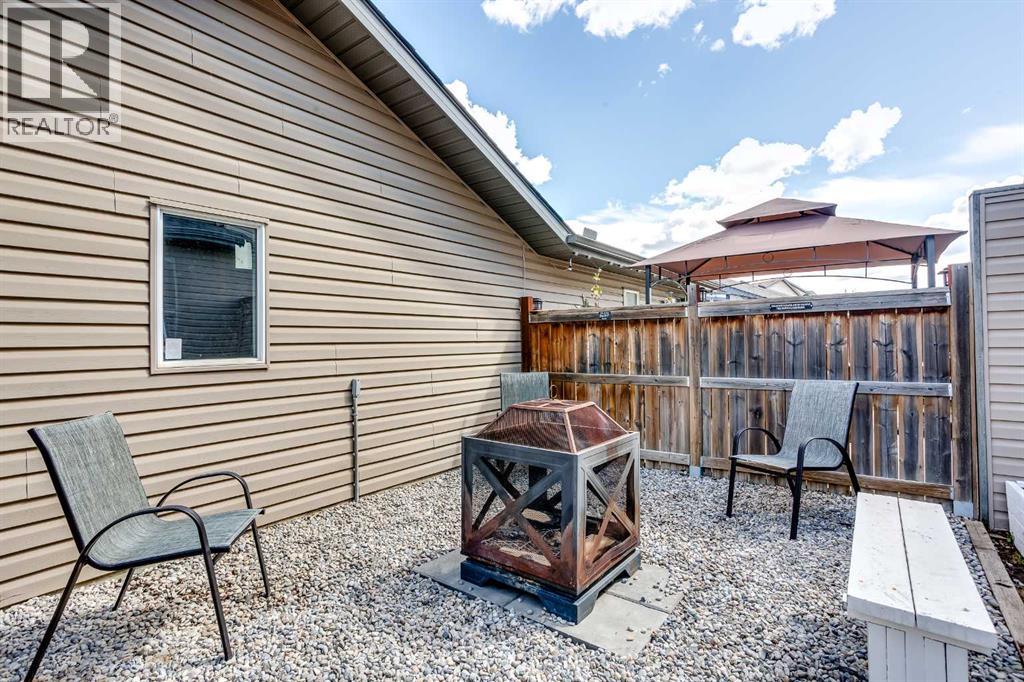 130 Luxstone Way Sw, Airdrie, Alberta  T4B 0H6 - Photo 38 - A2311405