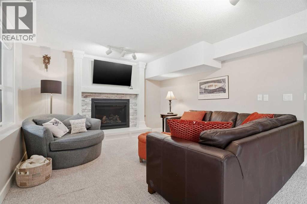 19 Hawkside Close NW, Calgary, Alberta  T3G 3K3 - Photo 36 - A2311929