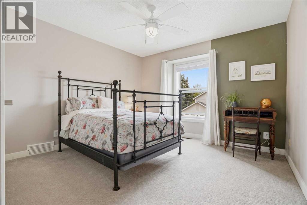 19 Hawkside Close NW, Calgary, Alberta  T3G 3K3 - Photo 28 - A2311929