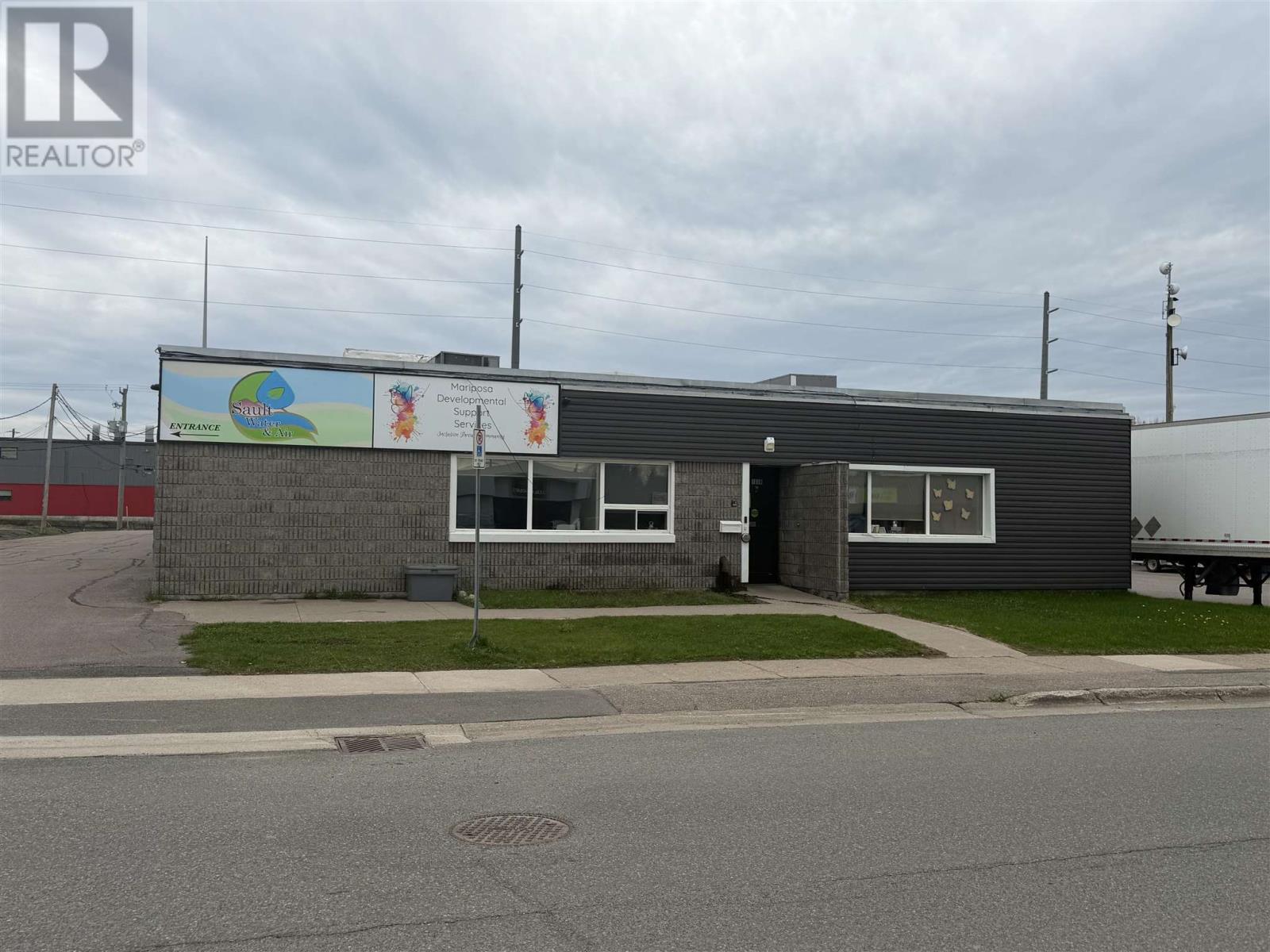 105 White Oak Dr E # A, Sault Ste. Marie, Ontario  P6B 4J7 - Photo 1 - SM261078
