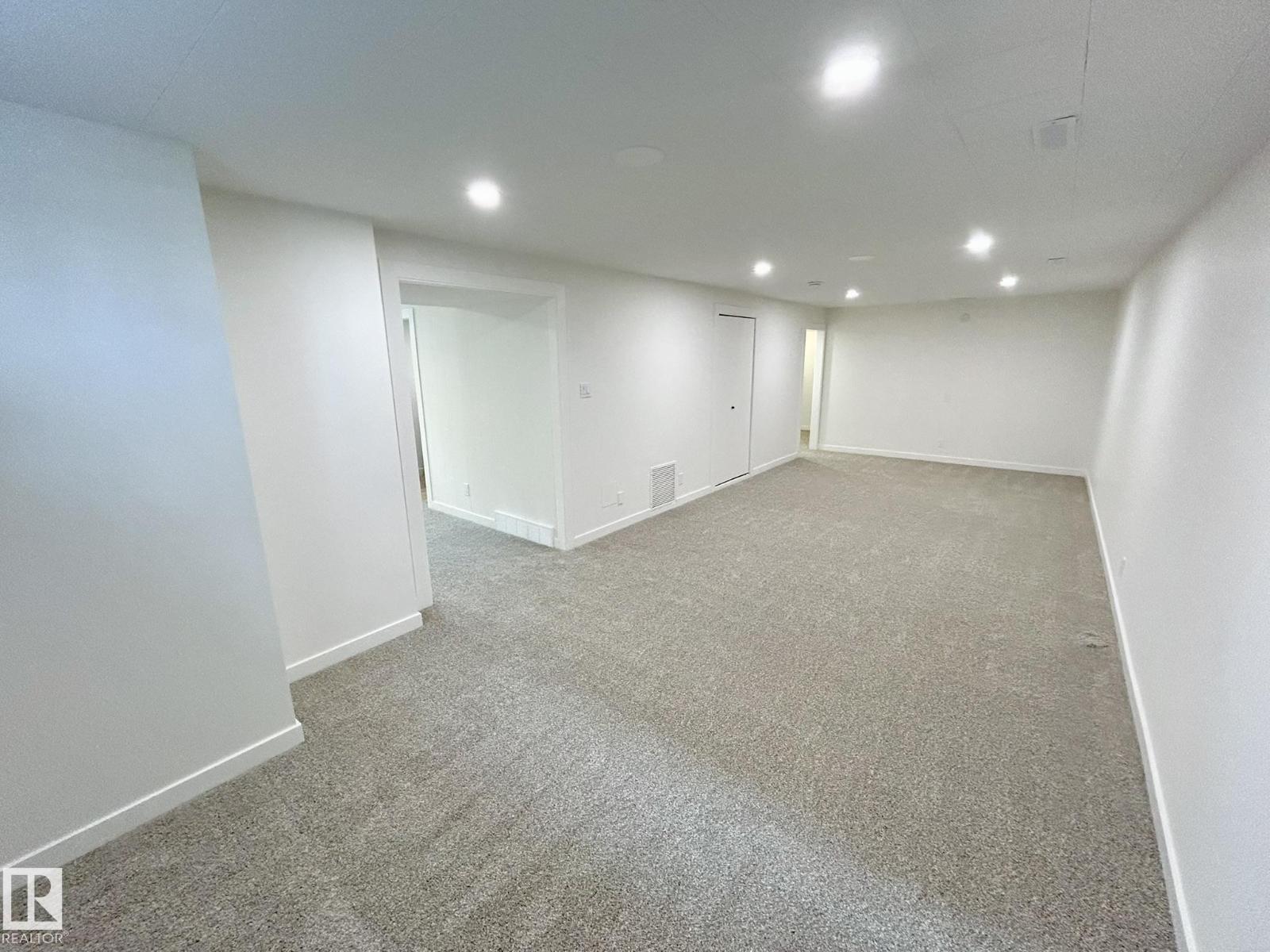 8516 64 Av Nw, Edmonton, Alberta  T6E 0H3 - Photo 32 - E4488854