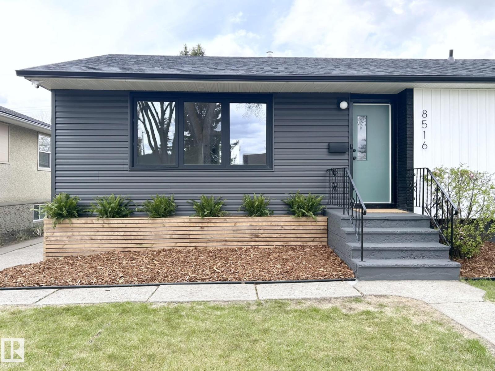 8516 64 Av Nw, Edmonton, Alberta  T6E 0H3 - Photo 4 - E4488854