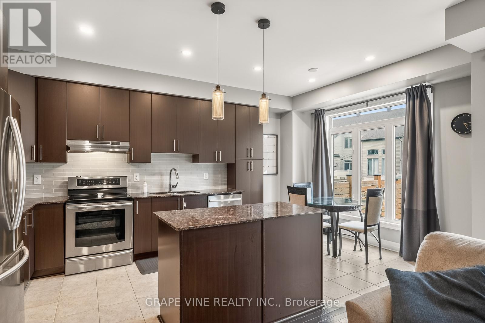 112 Hawkshaw Crescent, Ottawa, Ontario  K2J 0J6 - Photo 12 - X13152000