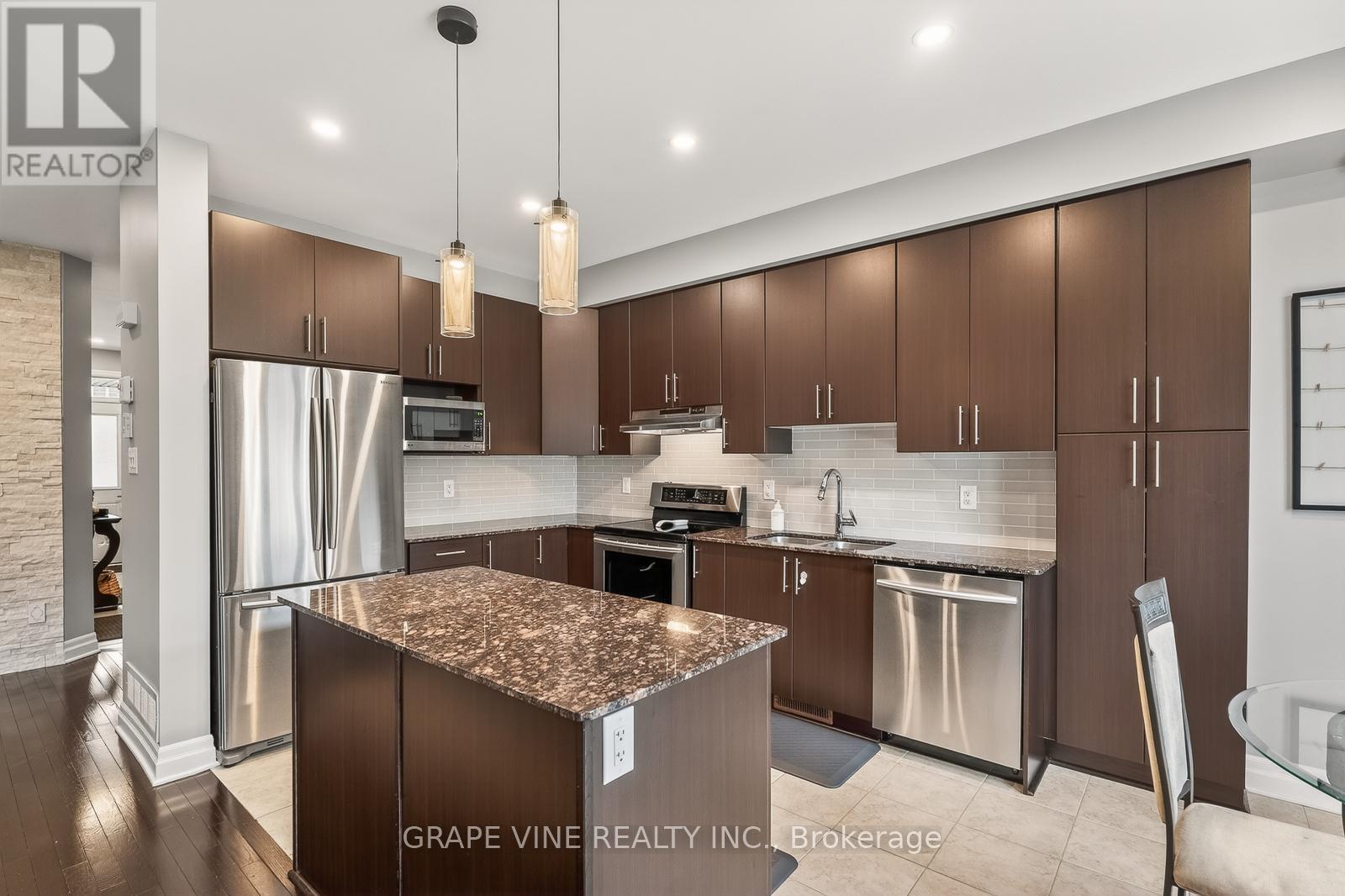 112 Hawkshaw Crescent, Ottawa, Ontario  K2J 0J6 - Photo 13 - X13152000