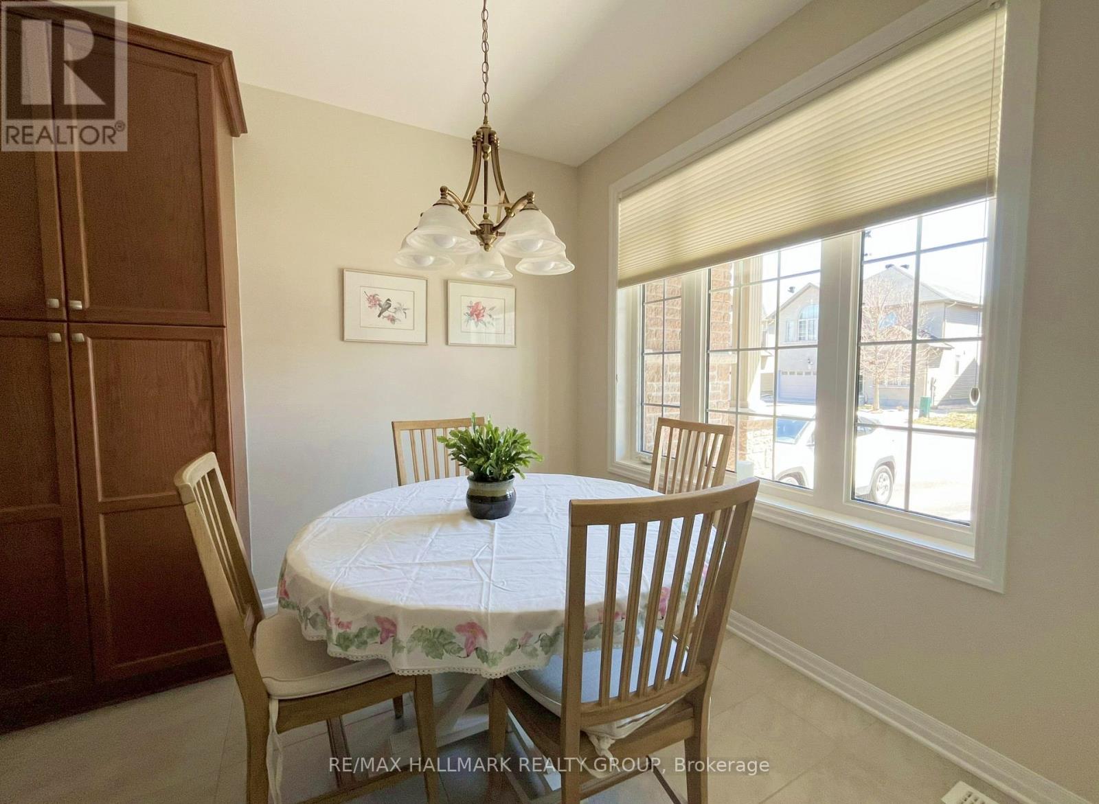 533 Peerless Street, Ottawa, Ontario  K2J 6A5 - Photo 4 - X13152184