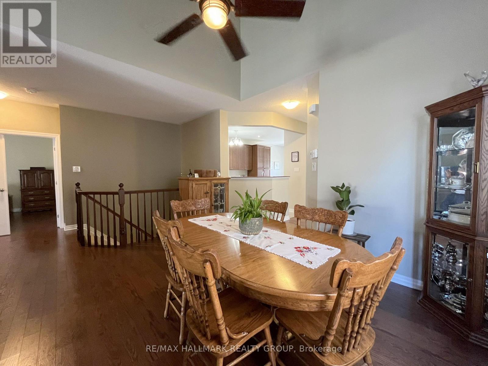 533 Peerless Street, Ottawa, Ontario  K2J 6A5 - Photo 8 - X13152184