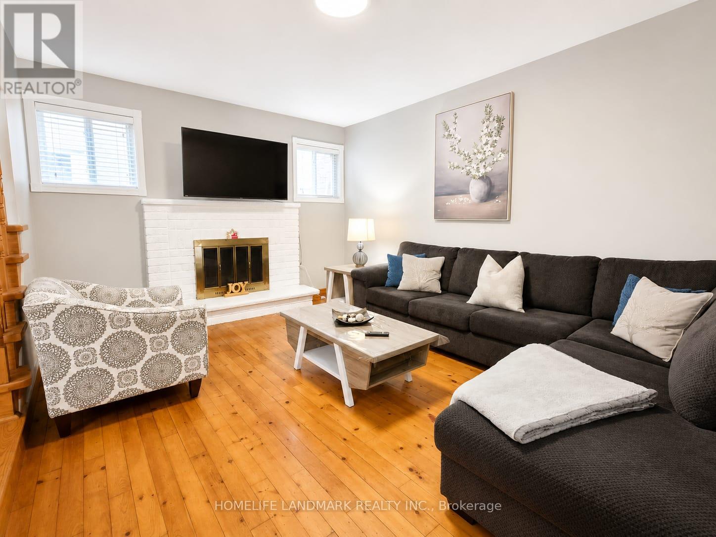 12 Millington Crescent, Ajax, Ontario  L1T 1R1 - Photo 4 - E13147330