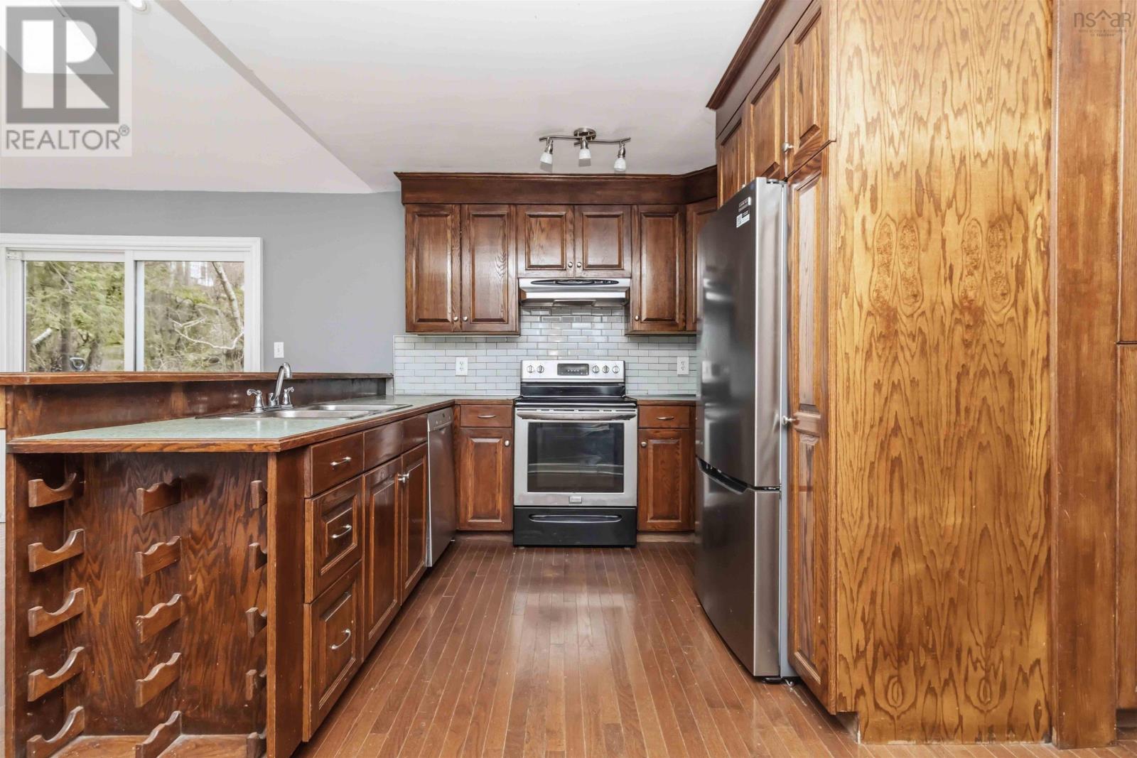 91 Meadowbrook Drive, Bedford, Nova Scotia  B4A 1V5 - Photo 6 - 202611569