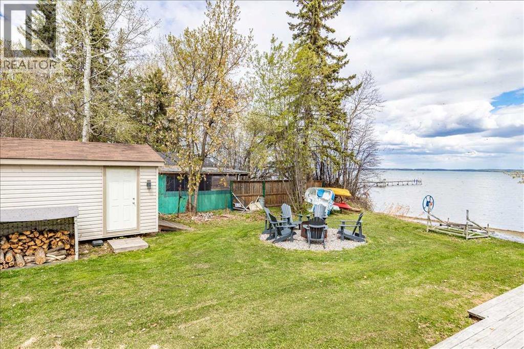 19 Lakeshore Drive, Grandview, Alberta  T0C 2V0 - Photo 2 - A2293699