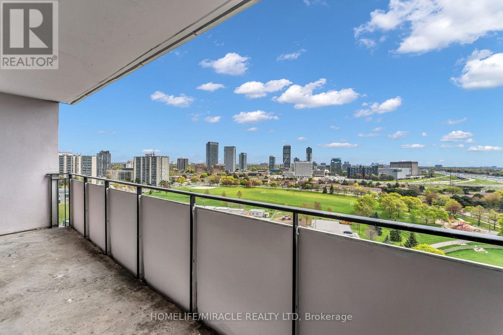 1611 - 20 Forest Manor Road, Toronto, Ontario  M2J 1M2 - Photo 7 - C13152072