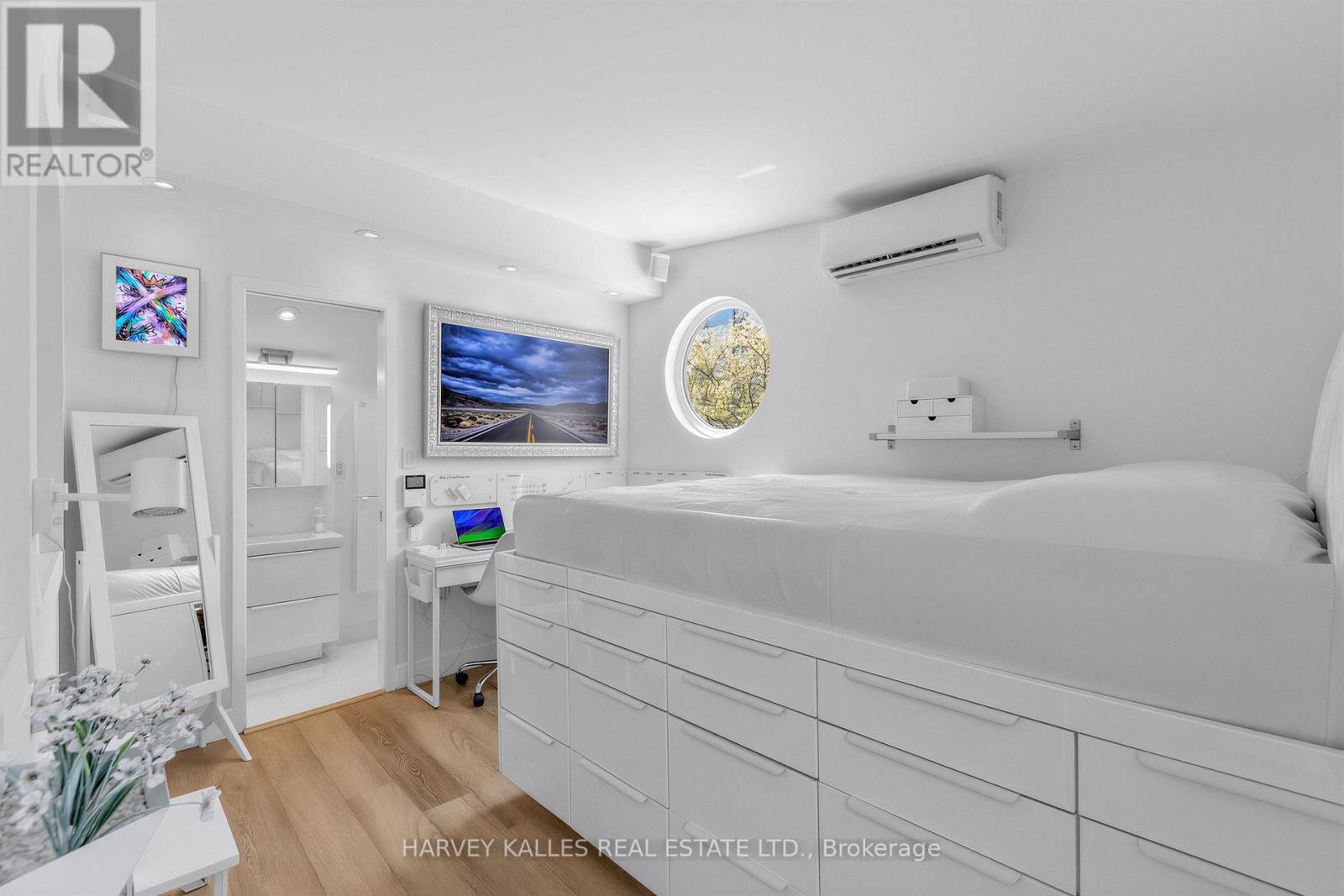 210 Gerrard Street E, Toronto, Ontario  M5A 2E6 - Photo 20 - C13152164