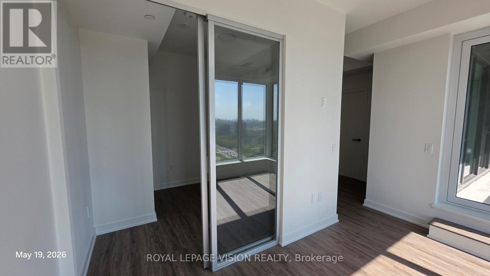 2602 - 5 Quarrington Lane, Toronto, Ontario M3C 0S4 - Photo 6 - C13152220