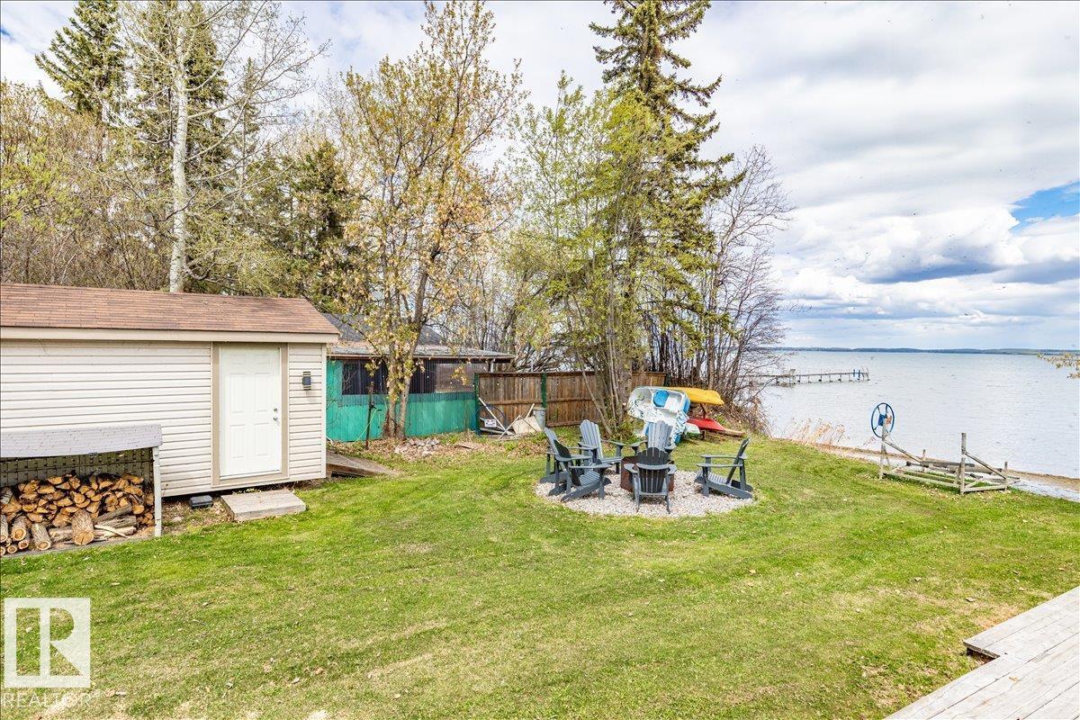 19 Lakeshore Dr, Rural Wetaskiwin County, Alberta  T0C 2V0 - Photo 2 - E4477596