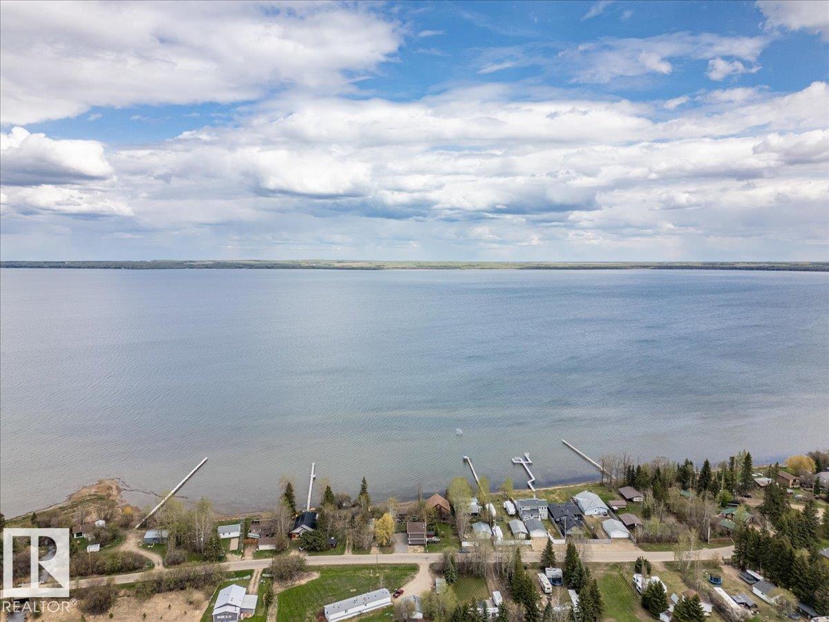 19 Lakeshore Dr, Rural Wetaskiwin County, Alberta  T0C 2V0 - Photo 16 - E4477596