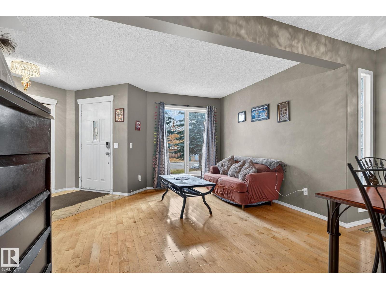 3912 31 St Nw, Edmonton, Alberta  T6T 1J5 - Photo 10 - E4488858